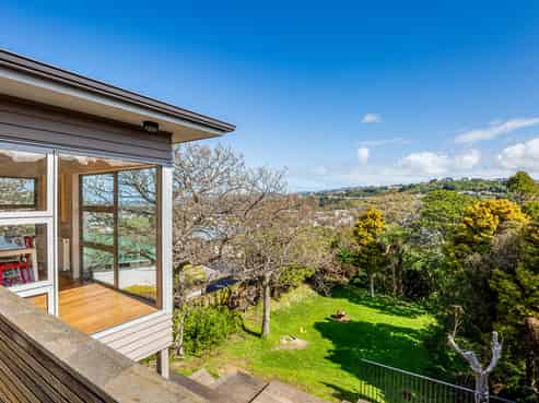 151 Totara Road, Miramar