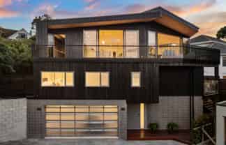 61A Churchill Road, Murrays Bay