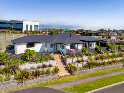 4 Vardon Way, Waiwhakaiho