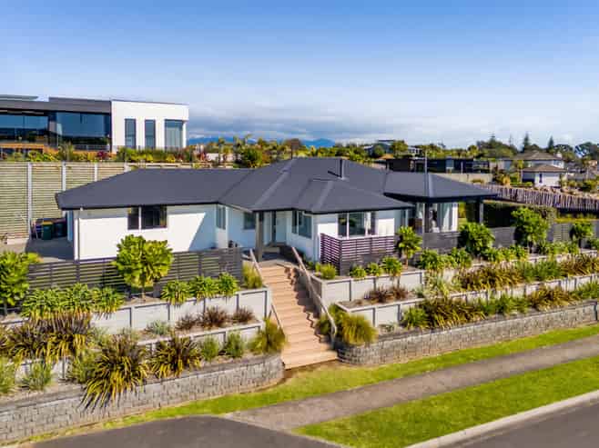 4 Vardon Way, Waiwhakaiho