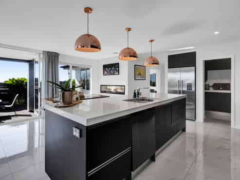 4 Vardon Way, Waiwhakaiho