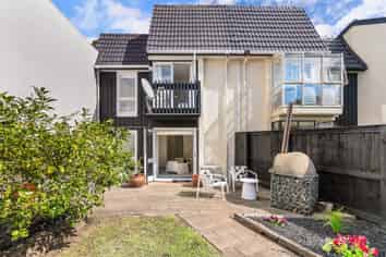 14/1 Shore Road, Remuera