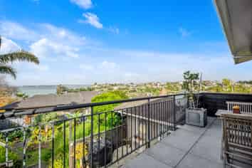 4 Gibson Place, Mellons Bay