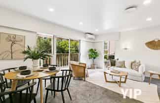 15B Caesars Place, Churton Park