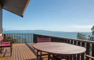 17 Adams Road, Thames