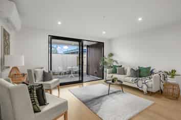 7/200 Knights Road, Central Hutt