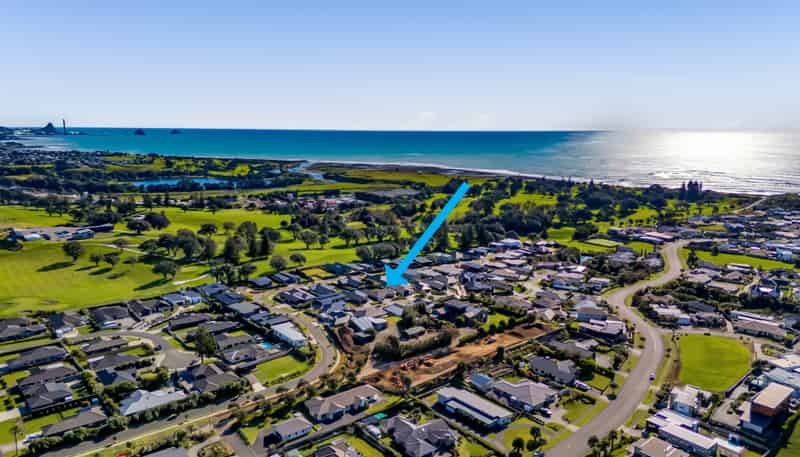 12 Oakmont Crescent, Bell Block