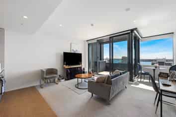 1602/10 Commerce Street, Auckland Central