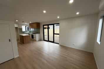 2/1 O'Connell Street, Manurewa