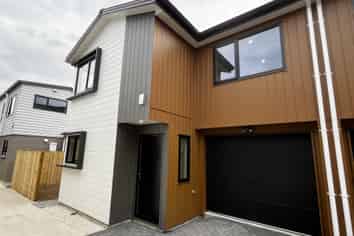 2/1 O'Connell Street, Manurewa
