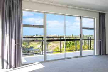 18 Seaview Road, Ruakaka