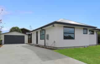 13 Burwood Rd, Burwood