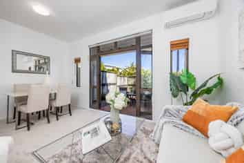 99/92 Bush Road, Albany