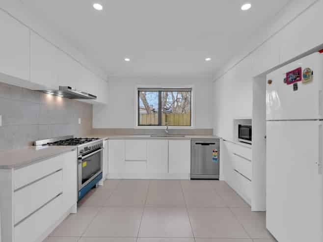 98A Holland Road, Fairfield