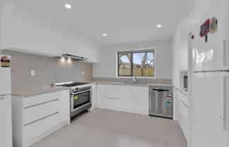 98A Holland Road, Fairfield