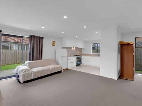 98A Holland Road, Fairfield