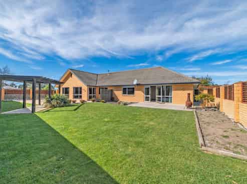 7 Manor Drive, ROLLESTON