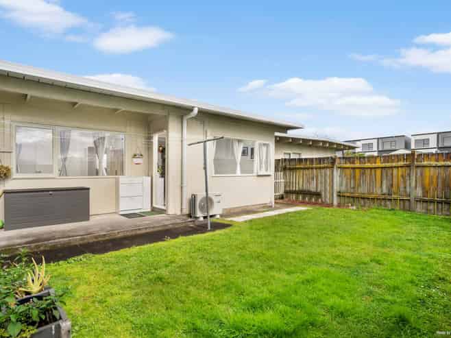 5/5 Keeling Road, Henderson