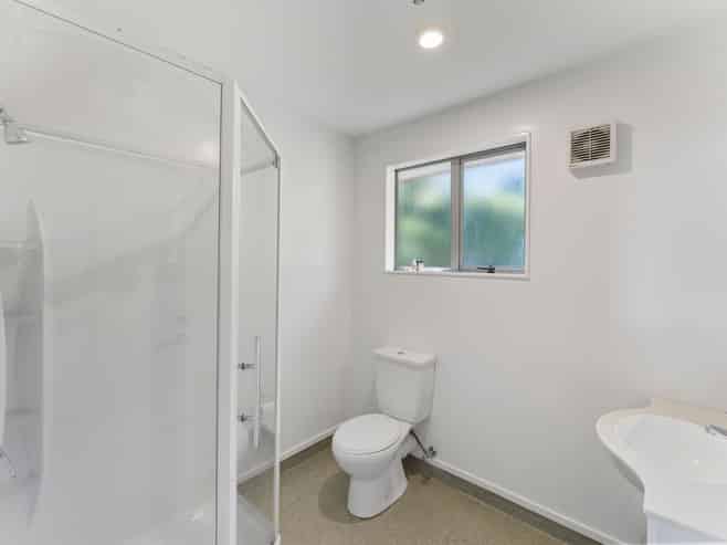 Your Gateway to Nelson's Beaches and City