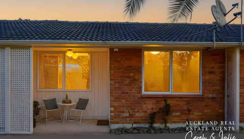 29C Mark Road, Mount Albert