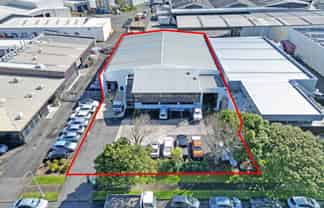 FUNCTIONAL INDUSTRIAL FACILITY
