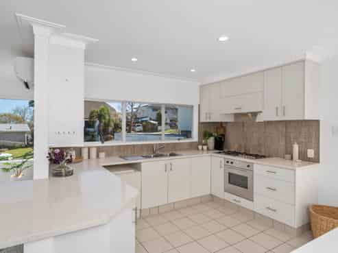 86  Princess Road, Bellevue