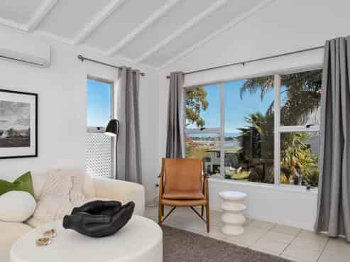 86  Princess Road, Bellevue