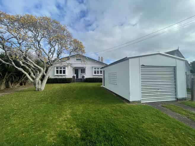 40 Waiwaka Terrace, Strandon