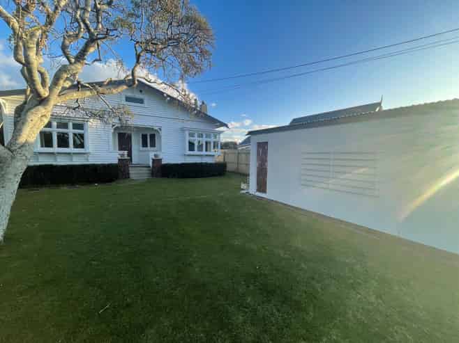 40 Waiwaka Terrace, Strandon