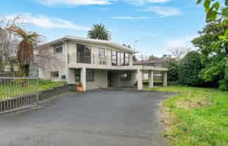 12A Stuart Street, LEVIN