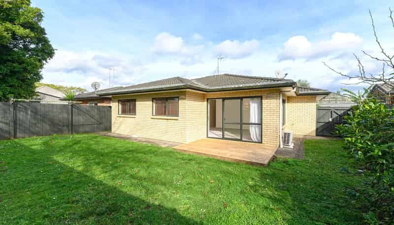 2/24 Parry Street, Sandringham