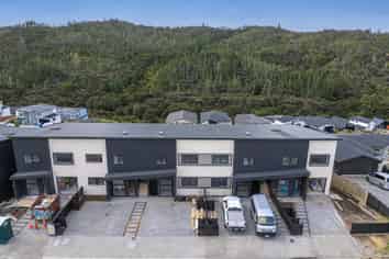 6/3 Kawau Close , Orewa