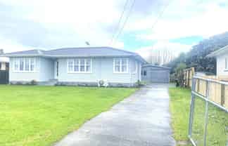 13 Sutton Crescent, Papakura