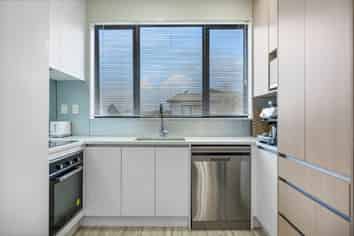21d Cherry Tree Place, Massey