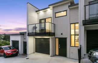 21d Cherry Tree Place, Massey