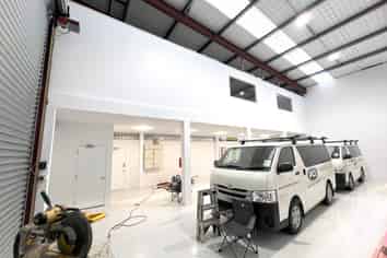 Refurbished Greenlane Office Warehouse