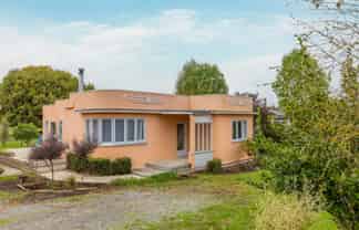 Hawkes Bay - Address withheld