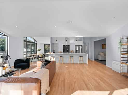 7 Pentlow Place, Fendalton