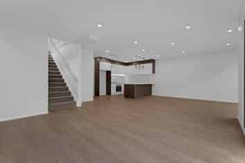 32B Hearth Street, Flat Bush