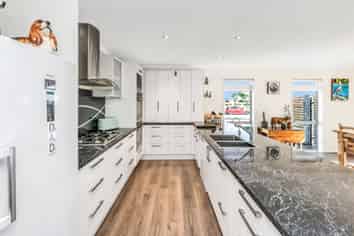 66 Preston Avenue, WEST MELTON
