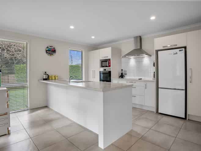 25 Maniaroa Drive, Katikati