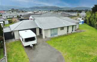 25 Maniaroa Drive, Katikati