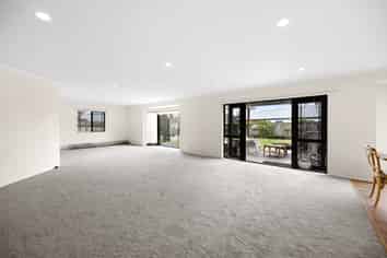 1 Leander Place, Flagstaff