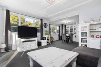 41 Batten Grove, The Pines Beach