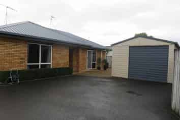 86A Whatawhata Road, Dinsdale