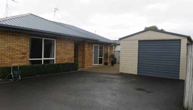 86A Whatawhata Road, Dinsdale