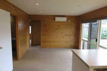 86A Whatawhata Road, Dinsdale