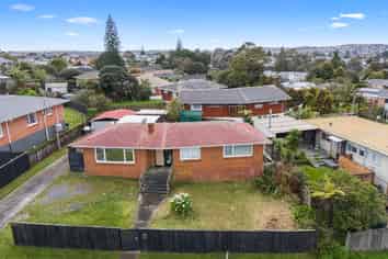 32 Chatsworth Crescent, Pakuranga Heights
