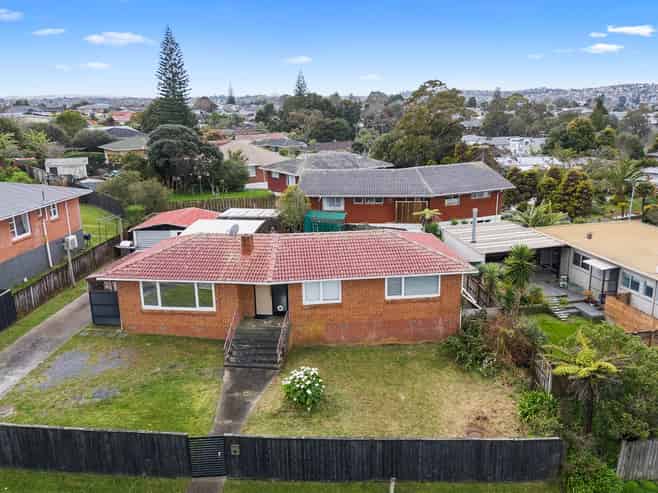 32 Chatsworth Crescent, Pakuranga Heights