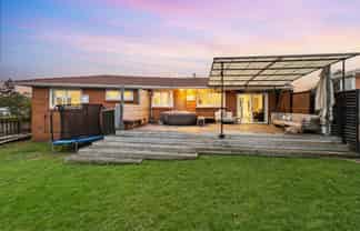 32 Chatsworth Crescent, Pakuranga Heights